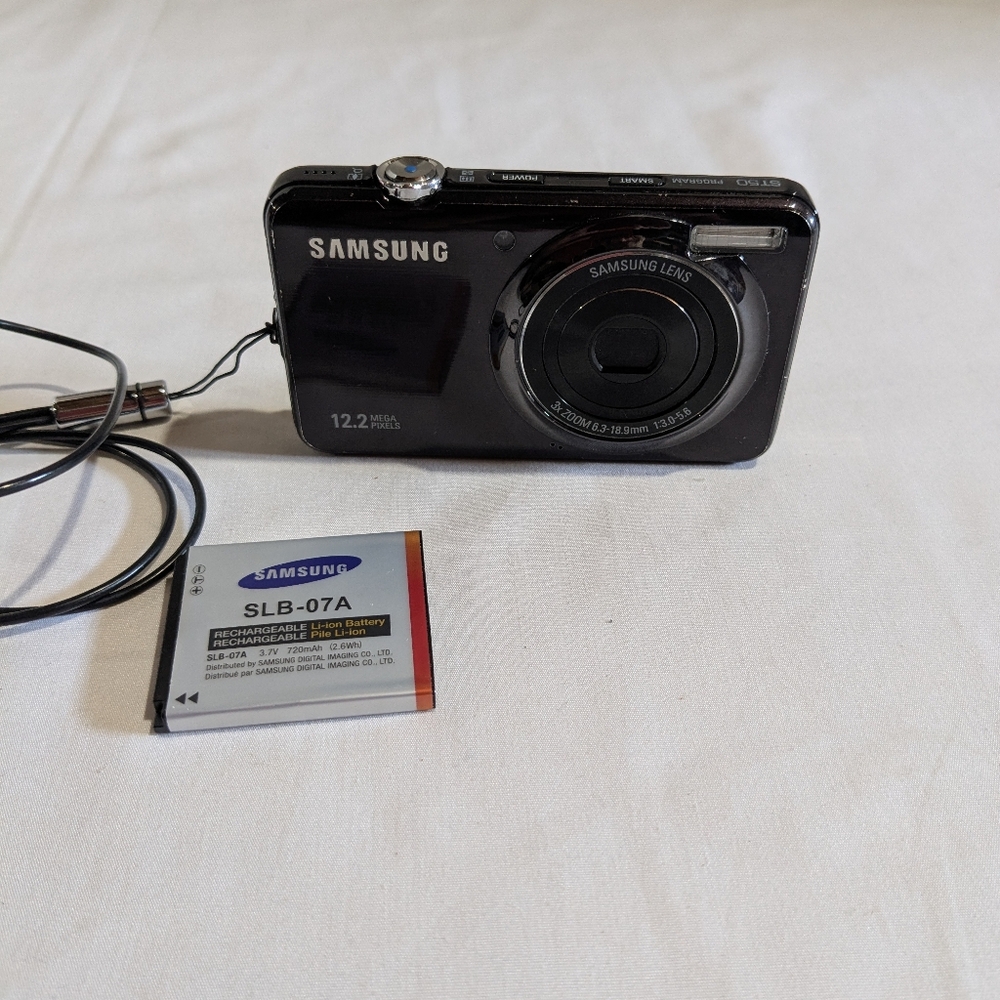 Samsung Digital Camera ST50 Tested And Works 12.2 MP